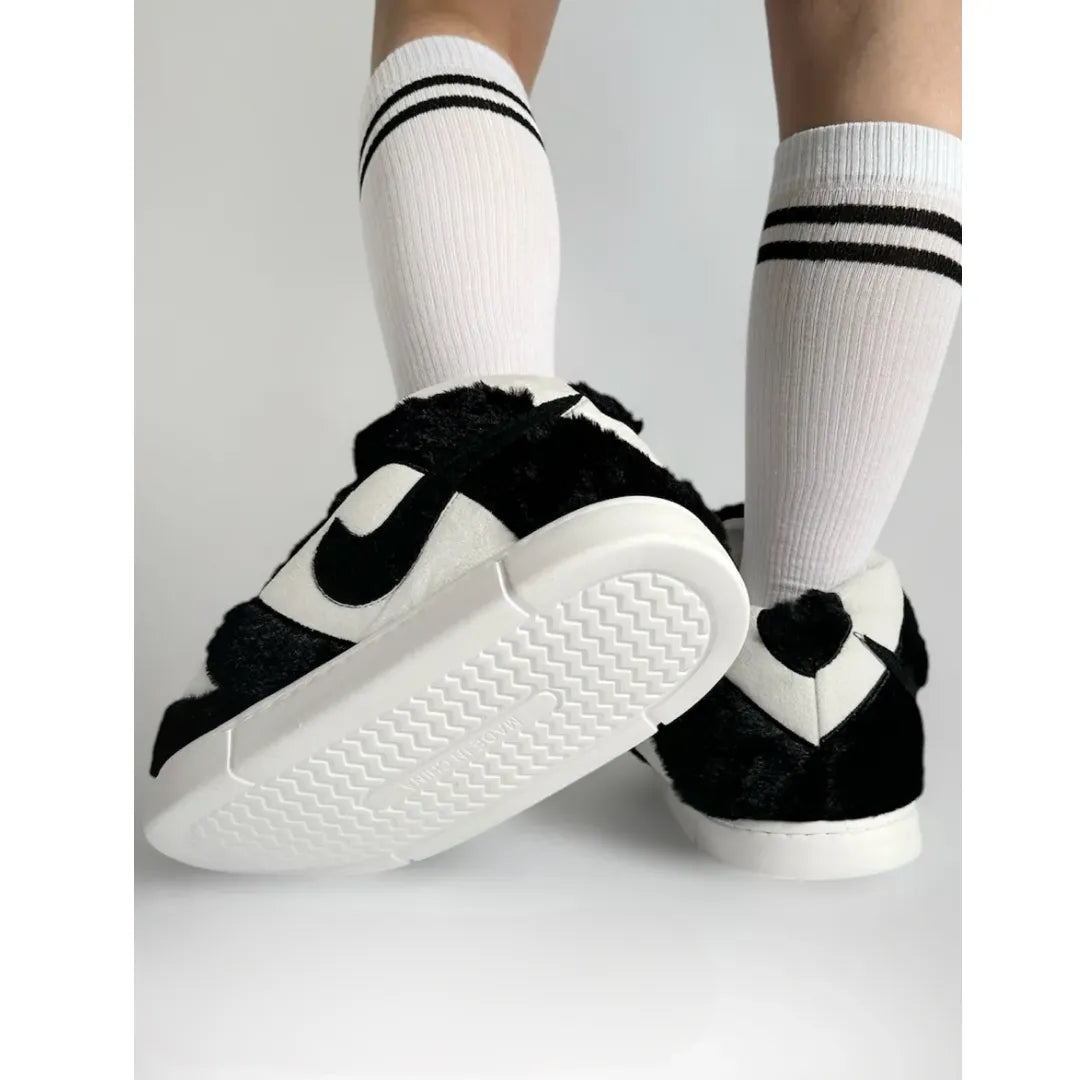 Nike panduf, panduf kadın, panduf erkek, çocuk panduf, bebek panduf, ev pandufu, penti panduf, vicco kreş ayakkabısı, erkek çocuk panduf modelleri, ortopedik panduf, hayvanlı panduf, kadın panduf, erkek panduf, kız çocuk panduf, penti panduf kadın, panduf terlik, ev botu, lcw panduf, gezer panduf, polaris panduf, sıcak ve rahat panduf çeşitleri her numarada. Tüm dünyaya gönderim seçeneğiyle kalite ve konforu şimdi keşfedin.Nike panduf, panduf kadın, panduf erkek, çocuk panduf, bebek panduf, ev pandufu, pent