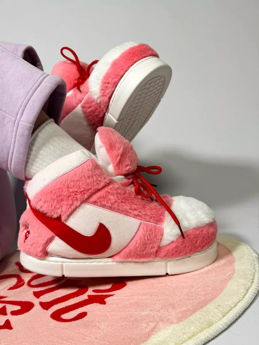 Nike panduf, panduf kadın, panduf erkek, çocuk panduf, bebek panduf, ev pandufu, penti panduf, vicco kreş ayakkabısı, erkek çocuk panduf modelleri, ortopedik panduf, hayvanlı panduf, kadın panduf, erkek panduf, kız çocuk panduf, penti panduf kadın, panduf terlik, ev botu, lcw panduf, gezer panduf, polaris panduf, sıcak ve rahat panduf çeşitleri her numarada. Tüm dünyaya gönderim seçeneğiyle kalite ve konforu şimdi keşfedin.Nike panduf, panduf kadın, panduf erkek, çocuk panduf, bebek panduf, ev pandufu, pent