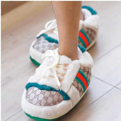 Nike panduf, panduf kadın, panduf erkek, çocuk panduf, bebek panduf, ev pandufu, penti panduf, vicco kreş ayakkabısı, erkek çocuk panduf modelleri, ortopedik panduf, hayvanlı panduf, kadın panduf, erkek panduf, kız çocuk panduf, penti panduf kadın, panduf terlik, ev botu, lcw panduf, gezer panduf, polaris panduf, sıcak ve rahat panduf çeşitleri her numarada. Tüm dünyaya gönderim seçeneğiyle kalite ve konforu şimdi keşfedin.Nike panduf, panduf kadın, panduf erkek, çocuk panduf, bebek panduf, ev pandufu, pent